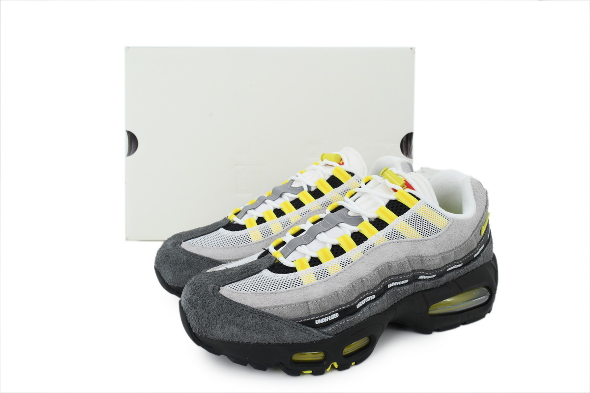 Undefeated x Nike Air Max 95 Yellow IB4523-002