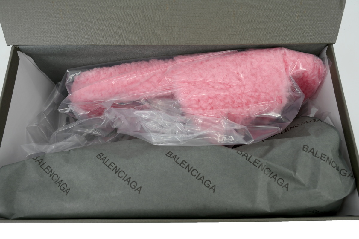 NBA x Balenciaga Furry Slides Powder