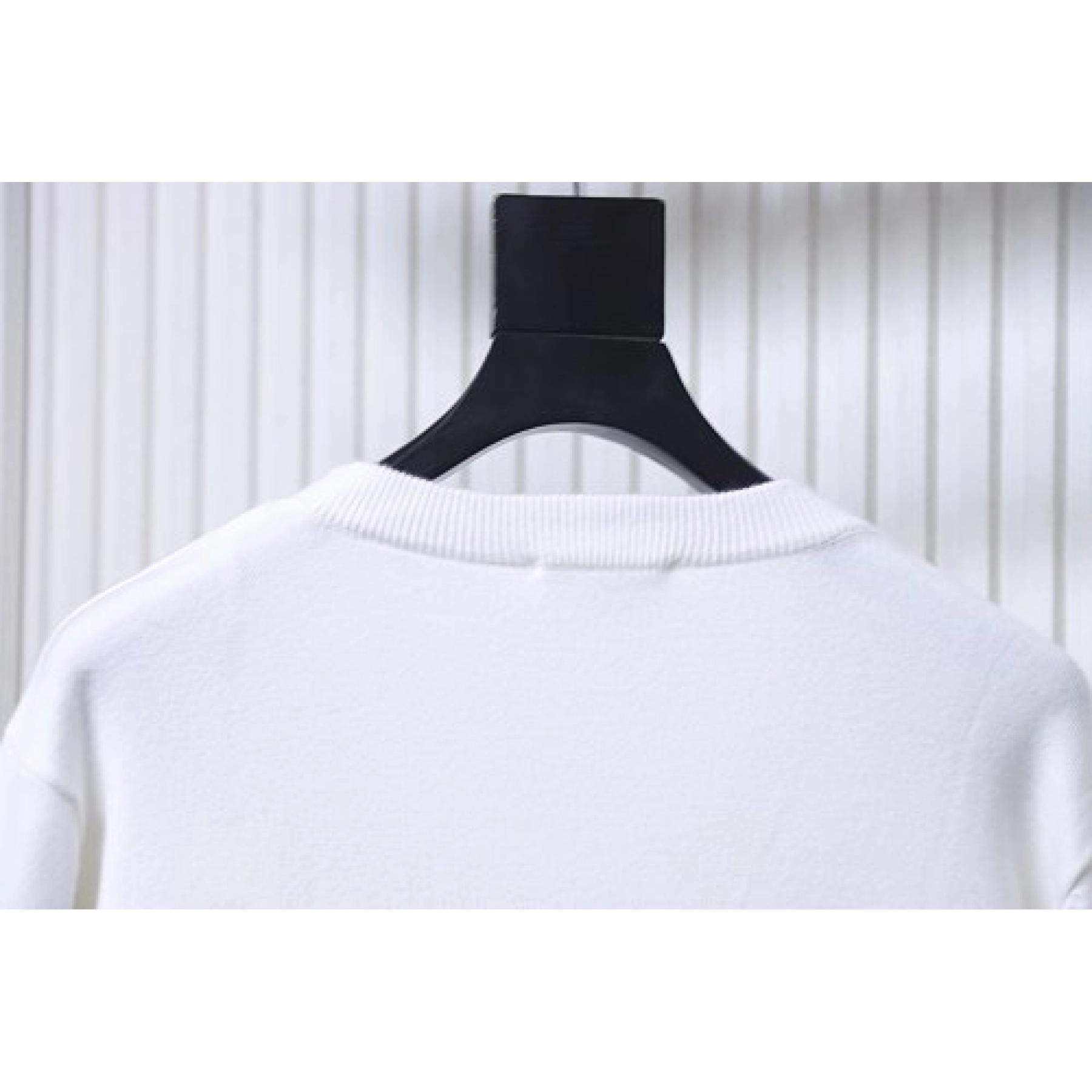 Ami V-neck cardigan White