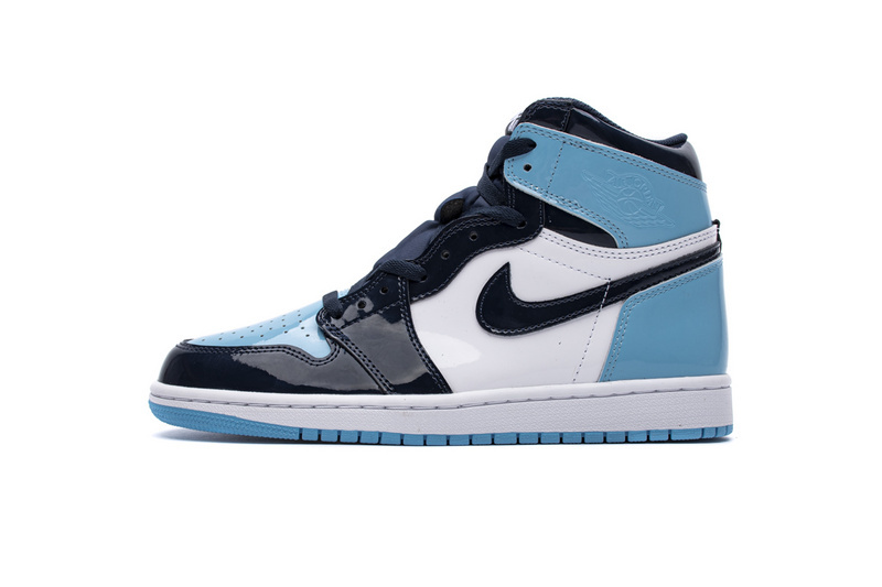 Air Jordan 1 Retro High OG UNC Patent CD0461-401