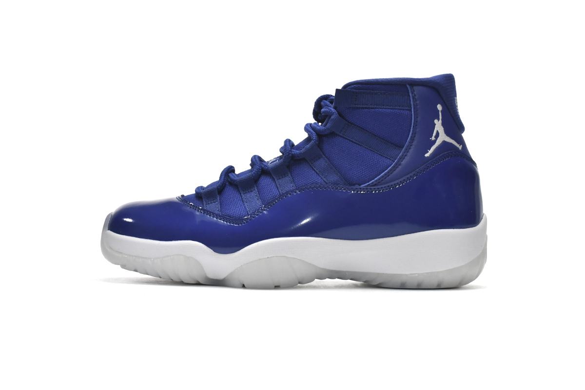 Air Jordan 11 Retro Midnight Navy White AT7802-115