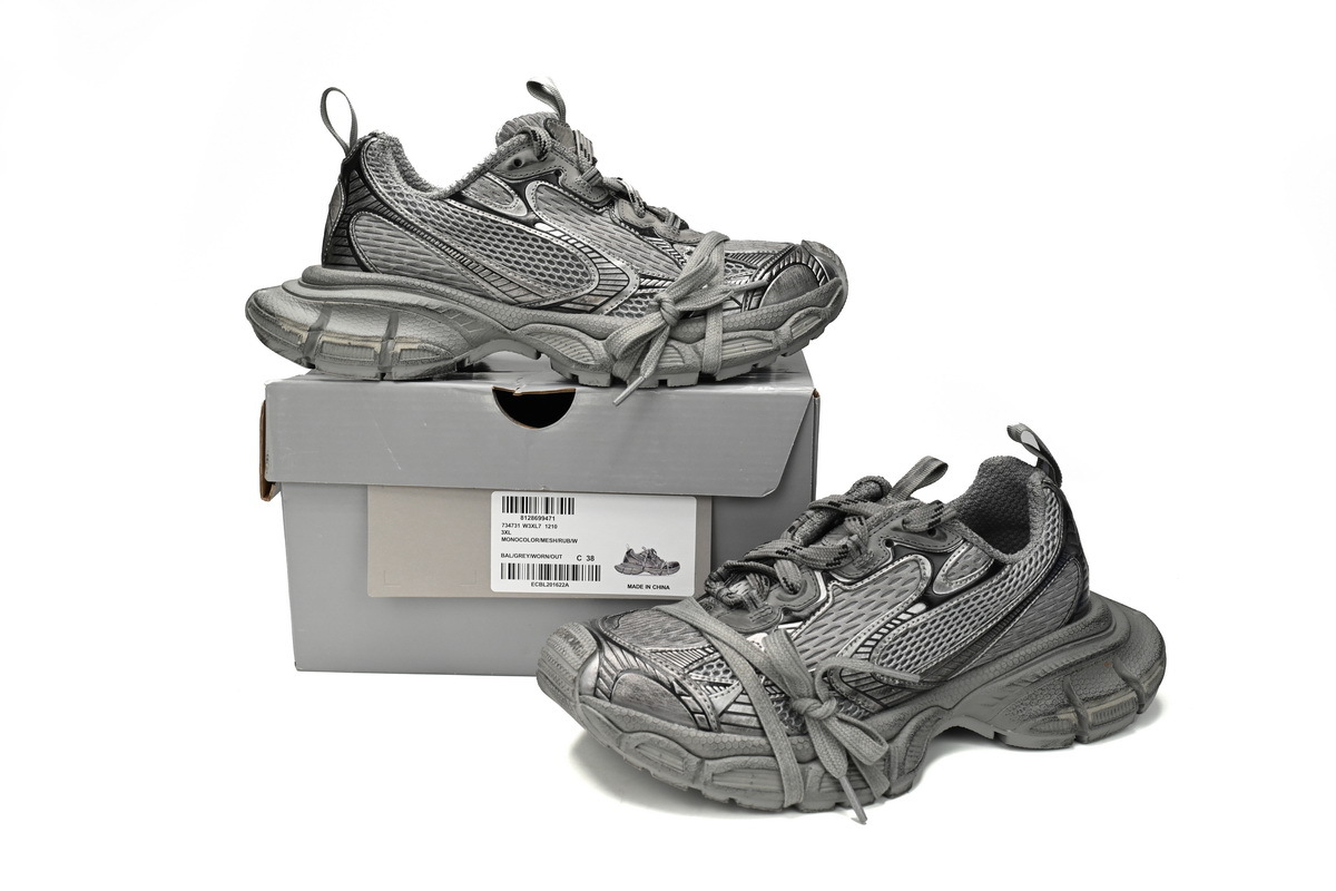 Balenciaga 3XL Sneaker in Dark Gray 734731 W3XL7 1210