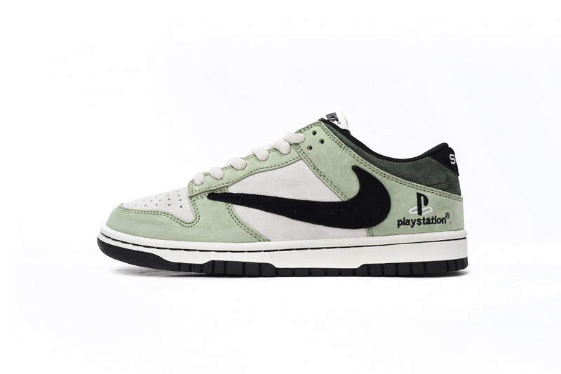 Dunk Low X Travis Scott