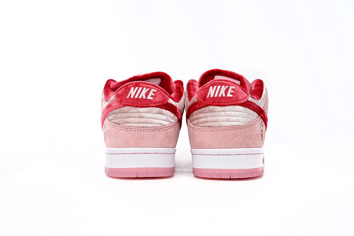 Nike SB Dunk Low Pro CT2552 800