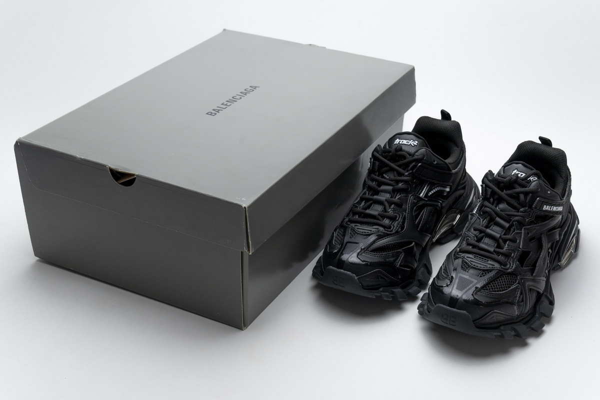 Balenciaga Track 2 Sneaker Black 570391 W2GN1 1000