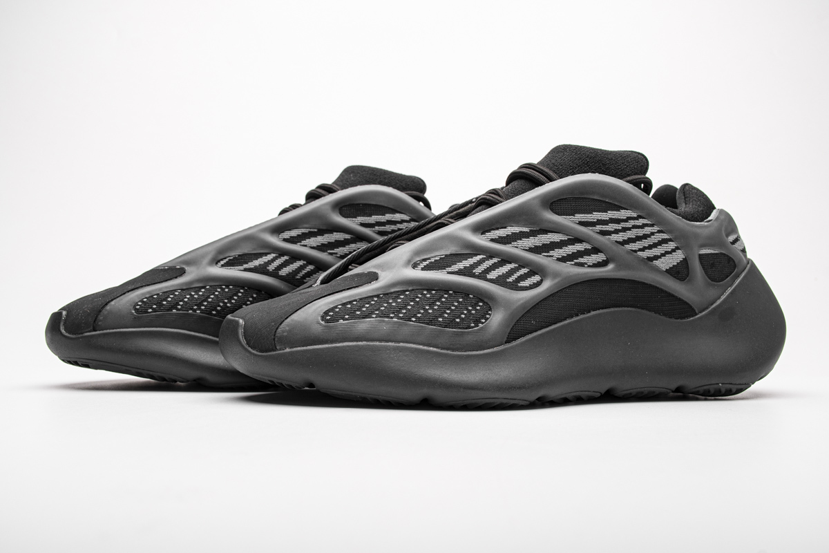 adidas Yeezy 700 V3 Alvah Basf Boost H67799