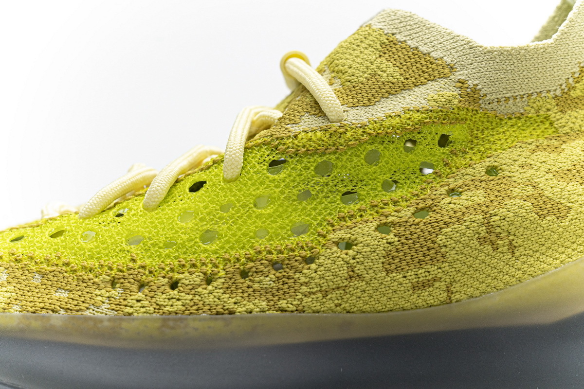 adidas Yeezy Boost 380 Hylte Glow FZ4990