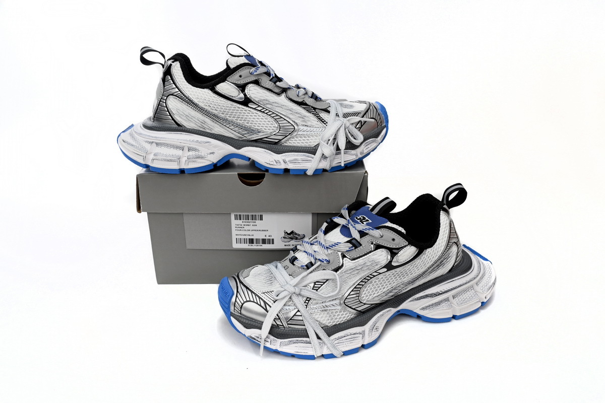 Balenciaga 3XL Sneaker in Black And White Blue 734734 W3RB7 0226