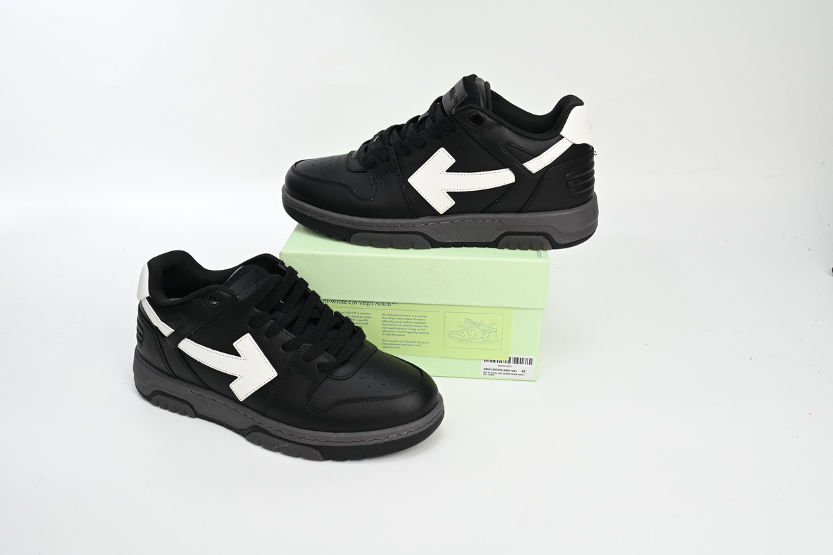OFF-WHITE Out Of Black Skin And White Tail OMIA18 9C99LEA00 41001