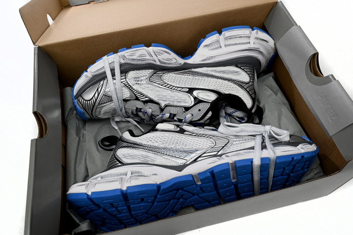 Balenciaga 3XL Sneaker in Black And White Blue 734734 W3RB7 0226
