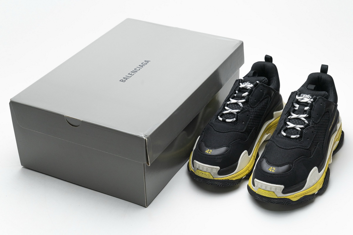 Balenciaga Triple S Black Yellow 483513 W06E1 1078