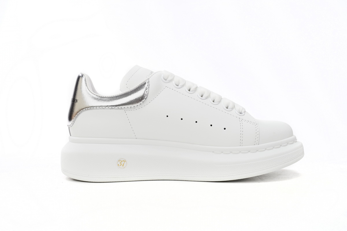 Alexander McQueen Sneaker Silver Tail
