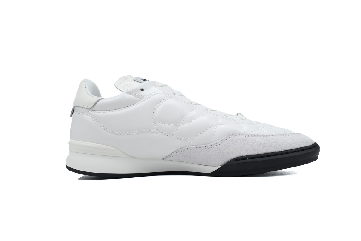 Chanel Sneakers 24A White