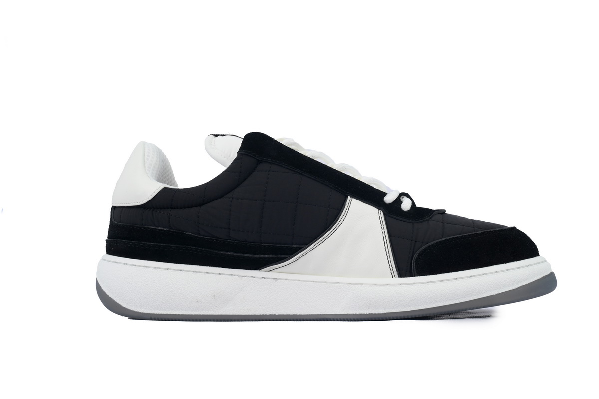 Chanel Stylish Skateboarding Shoes Black White