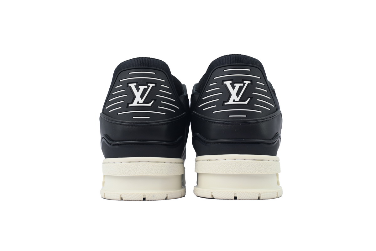 Louis Vuitton Sneaker Black Skin And White Background