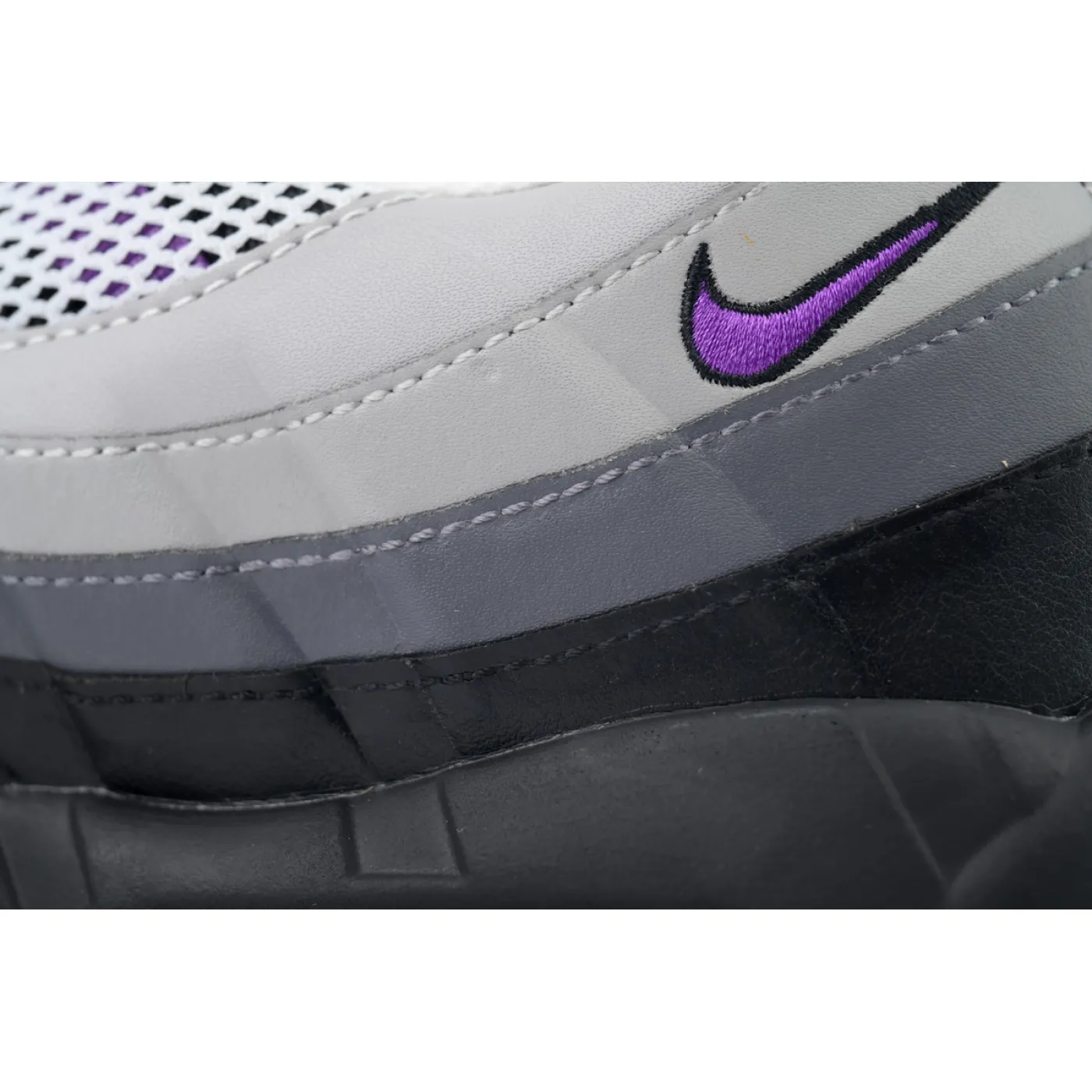 Nike Air Max 95 Grey Purple HD8015-003