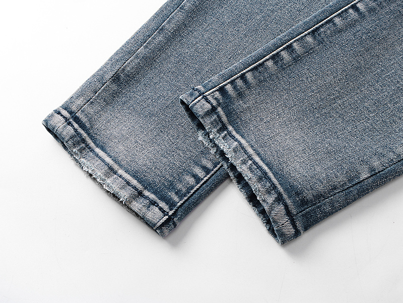 Amiri Jeans AM5021