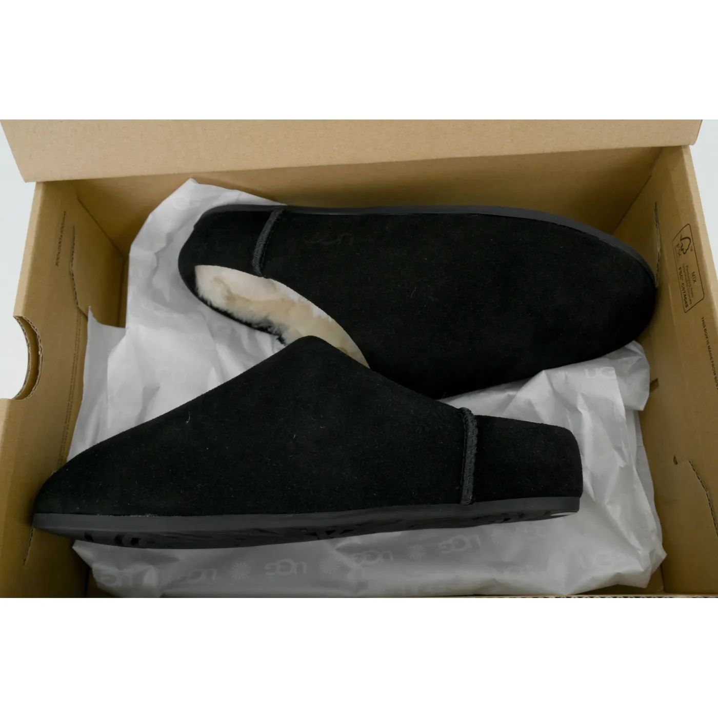 UGG Elea Slip-On (Women's) Black