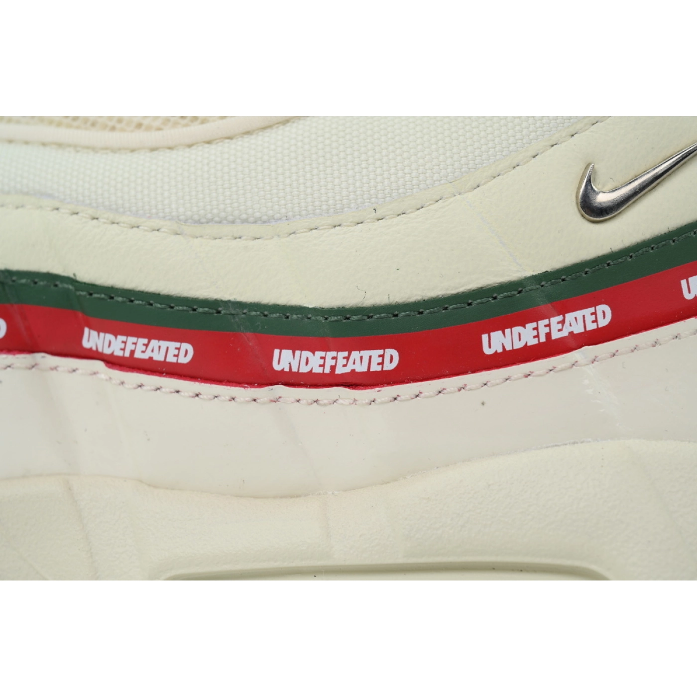 Undefeated x Nike Air Max 95 Sail IB4453-100