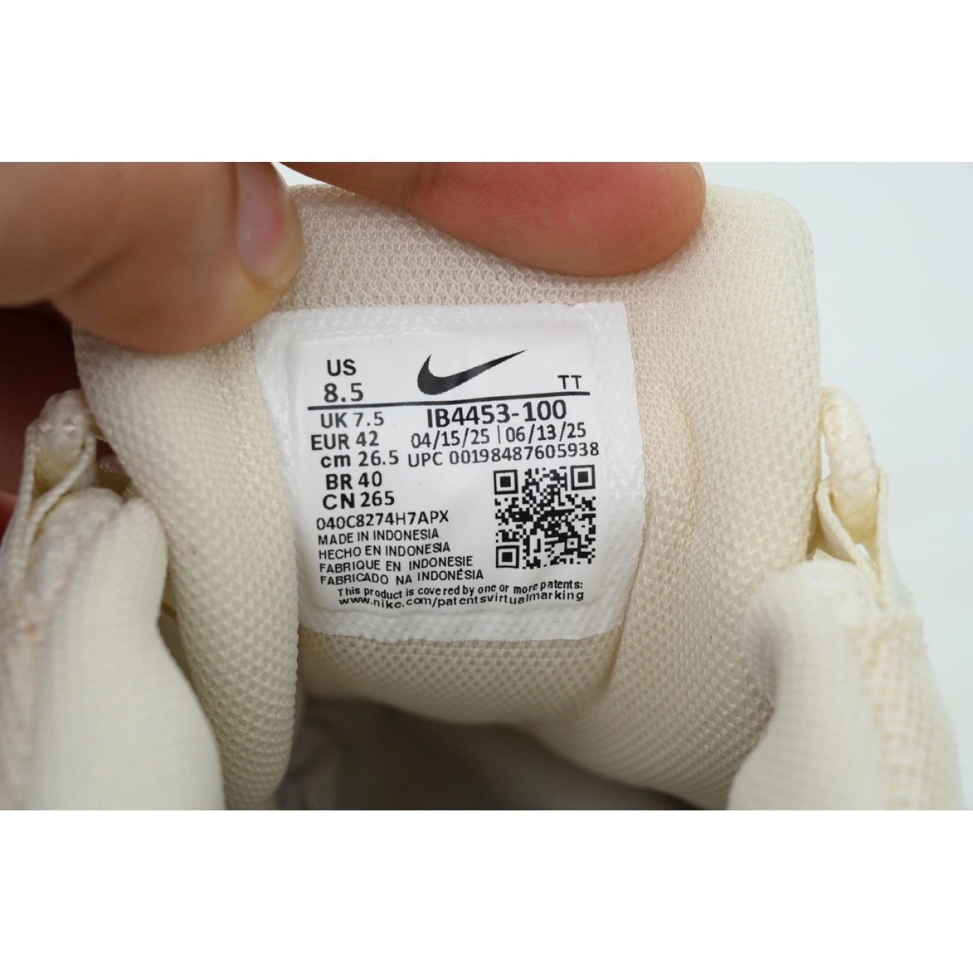 Undefeated x Nike Air Max 95 Sail IB4453-100